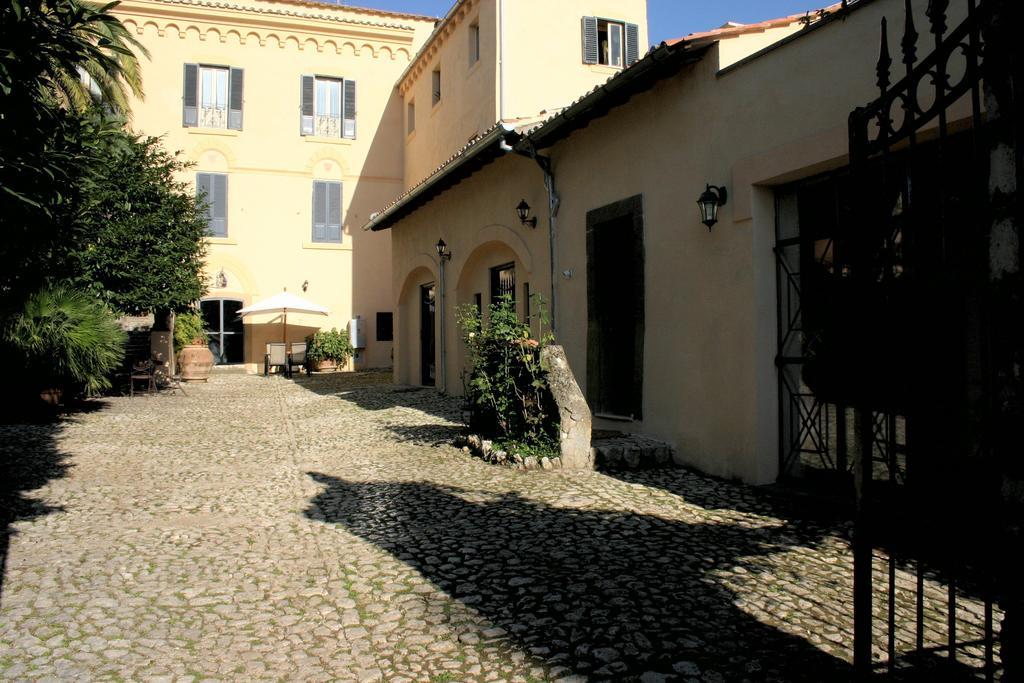 Agriturismo Castello Santa Margherita Cori Экстерьер фото